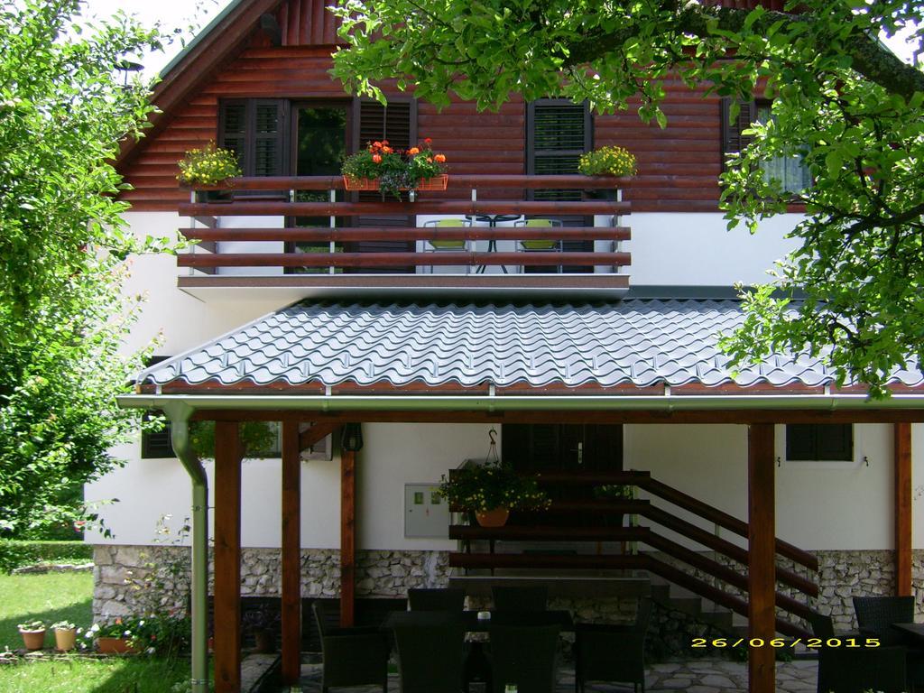 Vila Vuk Плитвицкие озёра Экстерьер фото